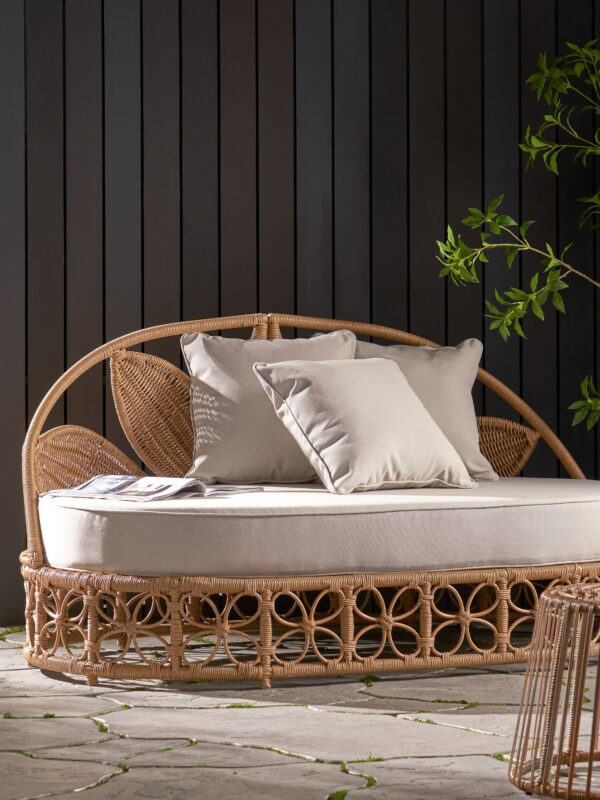 Walker Edison | Outdoor Wicker Daybed With Pillows